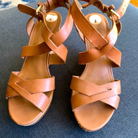 Franco Sarto Shoes - 💥 FINAL PRICE 💥 Franco Sarto brown cork sandals, size 7
